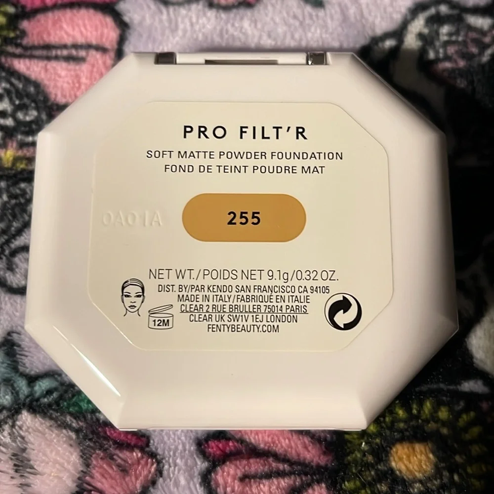 Fenty 255 PRO FILT'R SOFT MATTE POWDER FOUNDATION